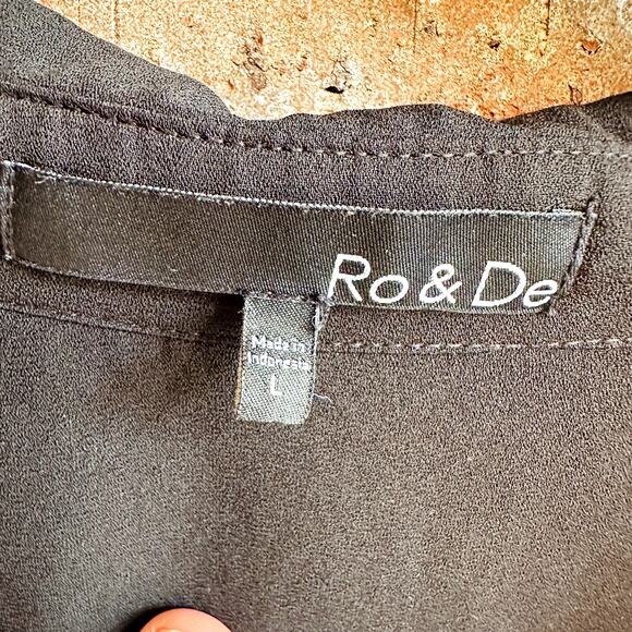 Ro & De Women's Black Solid Button Front Sleeveless Blouse Tops Size Large - Picture 3 of 4